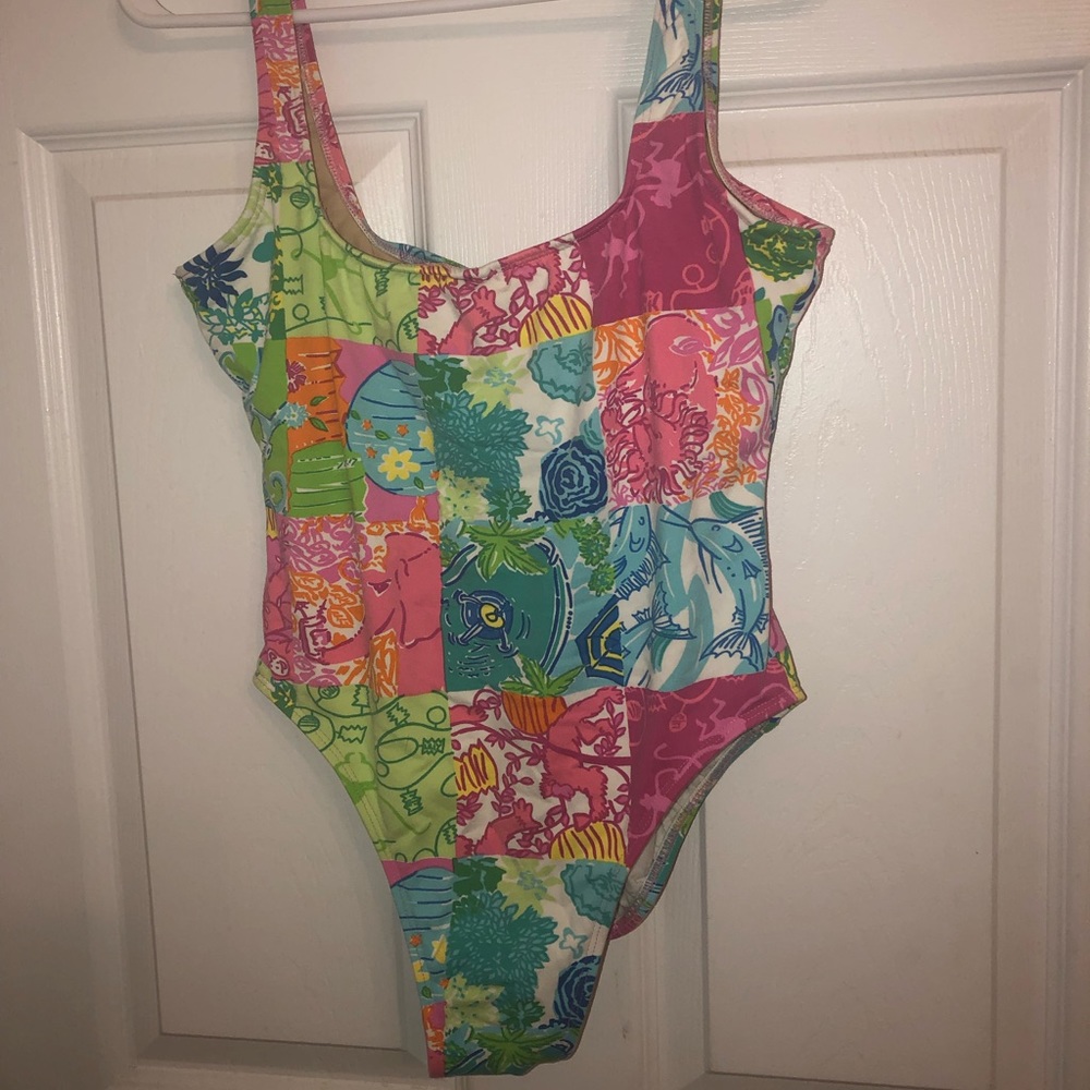 One piece swimsuit